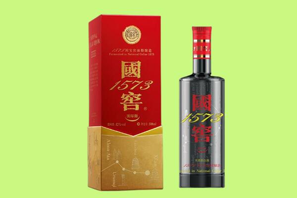 峨边县回收国窖1573.jpg